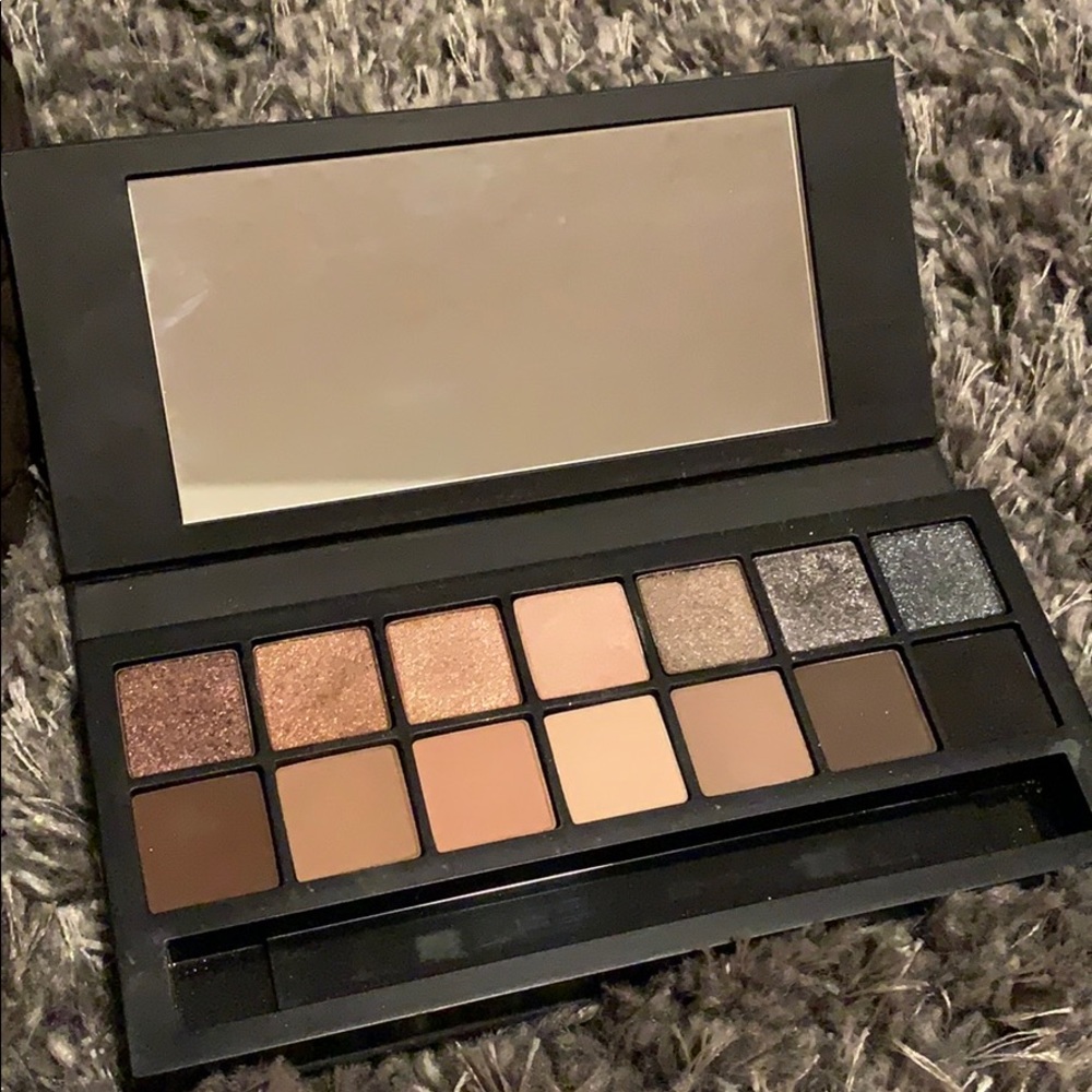 Like new Smashbox Full Exposure palette